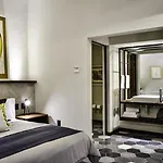 Hotel Criol